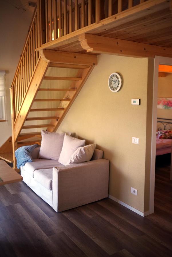Casa Alice Apartment กันโนบีโอ ภายนอก รูปภาพ